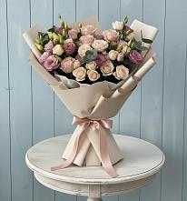 Букет цветов из:  Розы и Лизиантусы #REPLACE_PRED# Сосновоборске Красноярского края