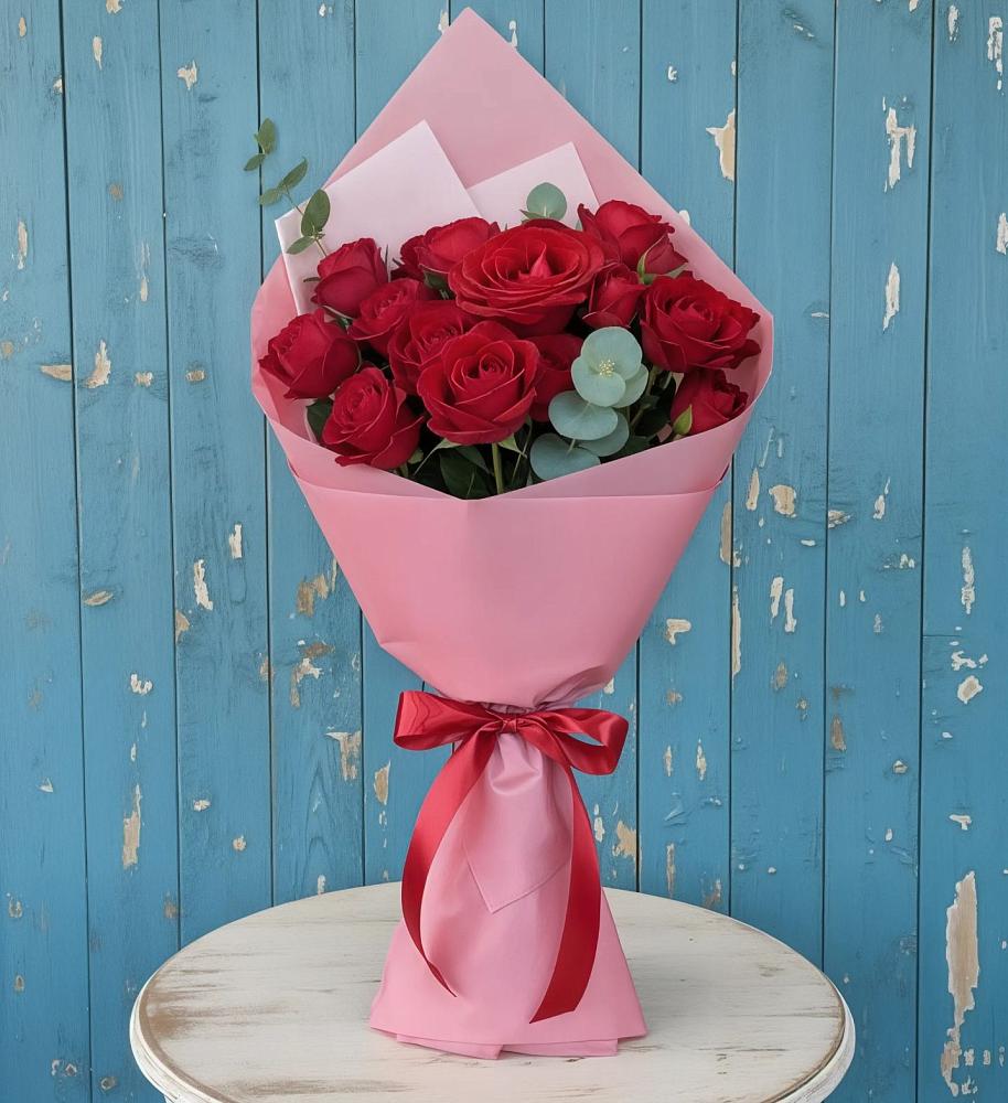 Букет цветов из: Розы в Сосновоборске Красноярского края