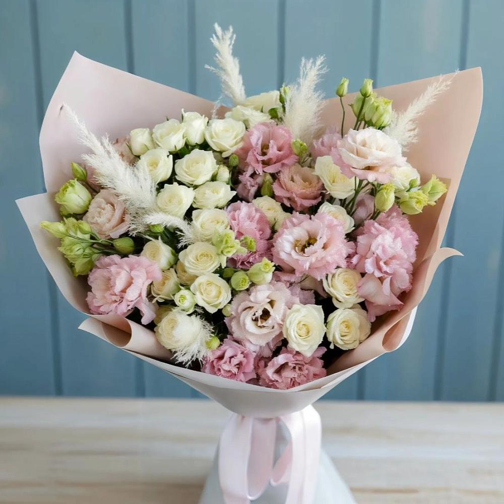 Букет цветов из: Альстромерии и Розы в Сосновоборске Красноярского края