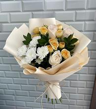 Букет цветов из:  Розы и Хризантемы в Сосновоборске Красноярского края