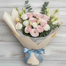 Букет цветов из:  Лизиантусы в Сосновоборске Красноярского края