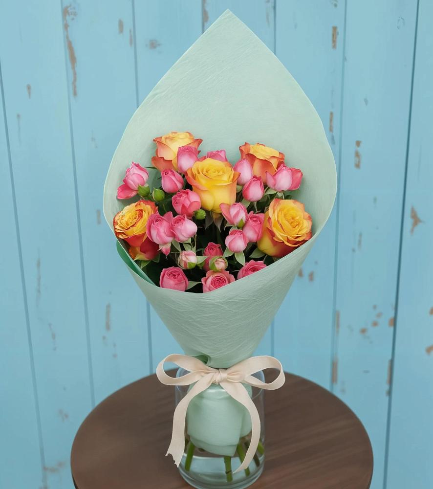 Букет цветов из: Розы в Сосновоборске Красноярского края